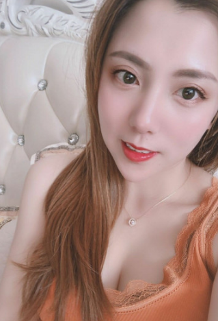 沈阳北站丝足小姐姐